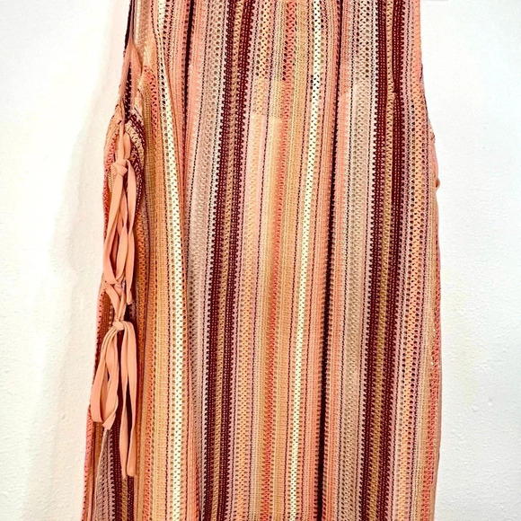 🆕 Miss Me Stitched Sleeveless Top with Tie Sides and Under Slip - Picture 6 of 13